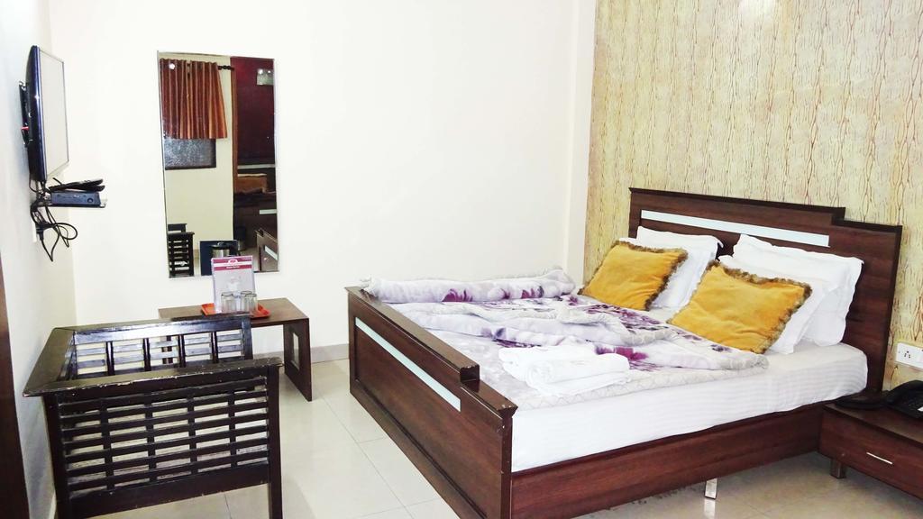 Hotel Durga International New Delhi Exterior photo