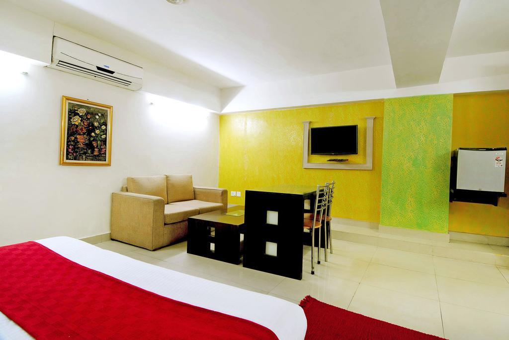 Hotel Durga International New Delhi Exterior photo